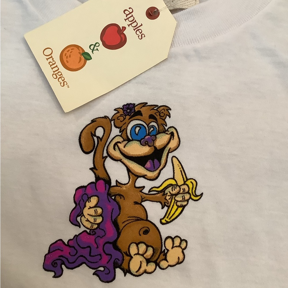 Apples & Oranges ~ White T-shirt ~ Kids Size L